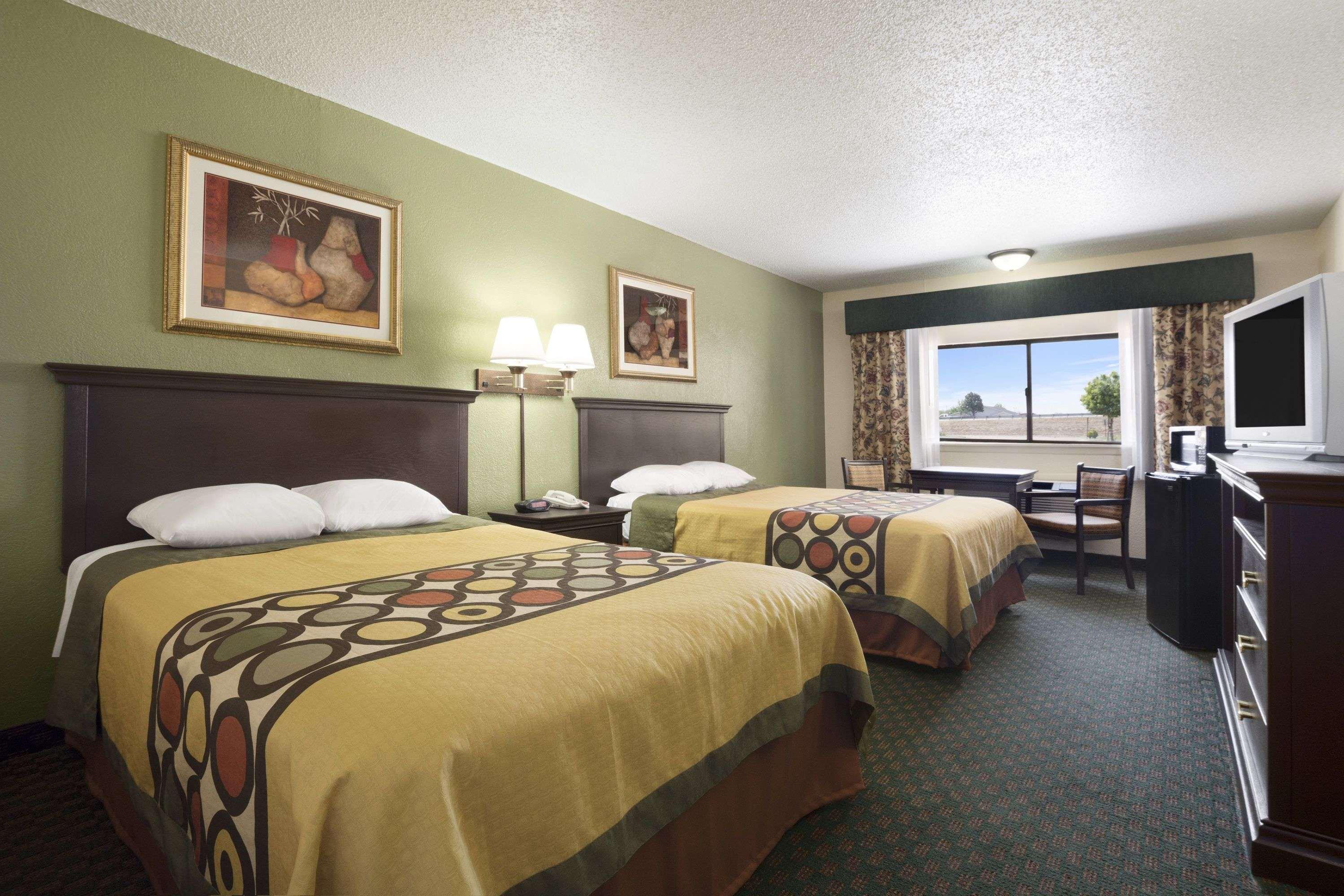 Super 8 By Wyndham Amarillo Central Tx Экстерьер фото