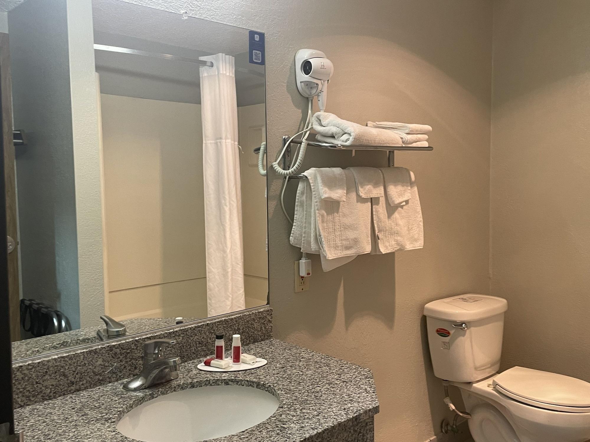 Super 8 By Wyndham Amarillo Central Tx Экстерьер фото